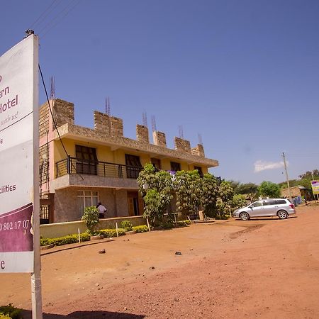 Northern Galaxy Hotel Isiolo Kültér fotó