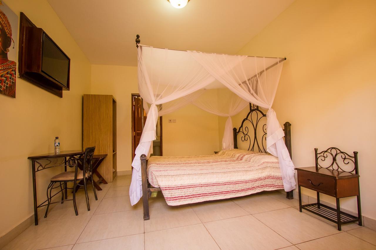 Northern Galaxy Hotel Isiolo Kültér fotó