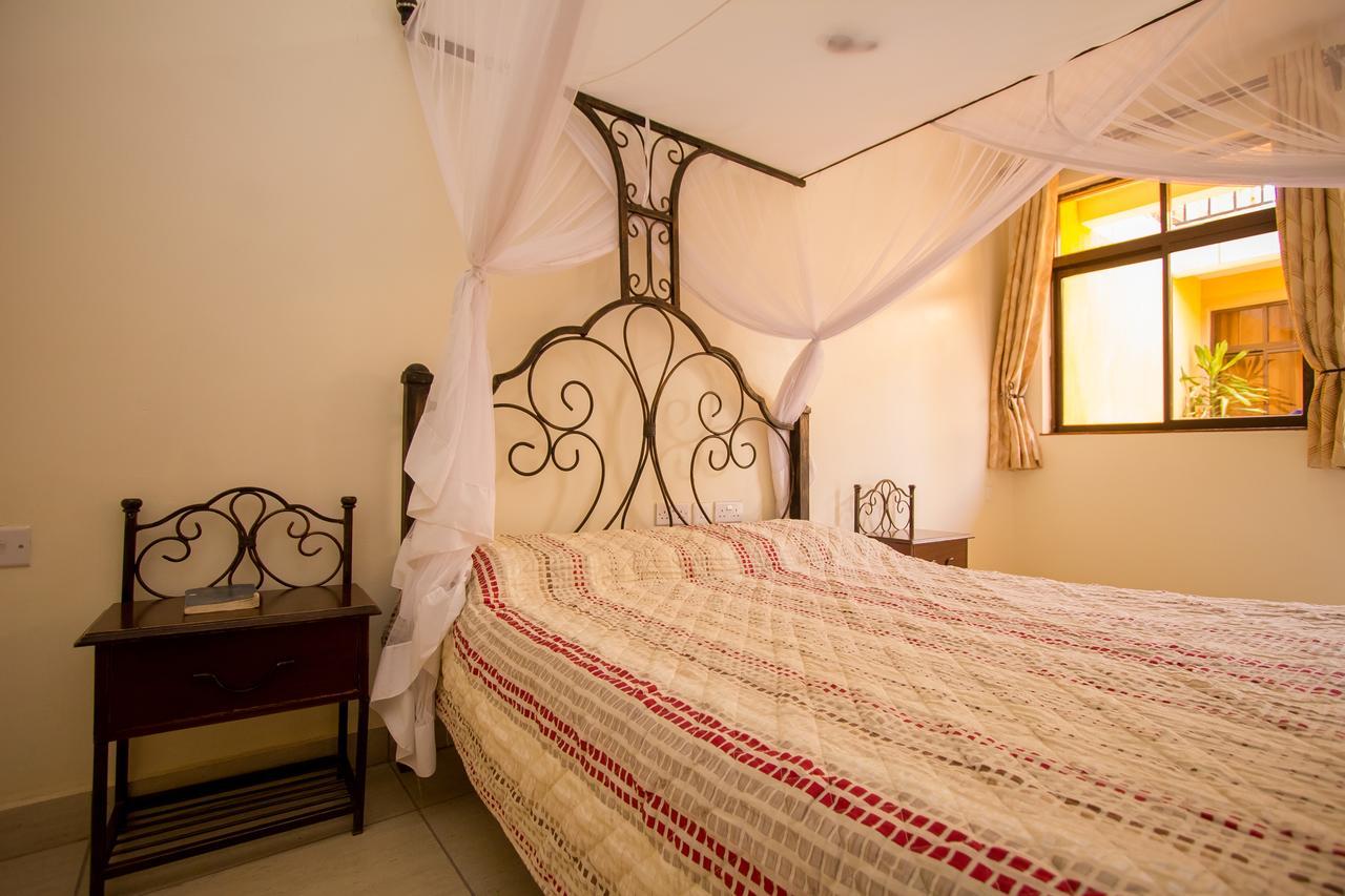 Northern Galaxy Hotel Isiolo Kültér fotó